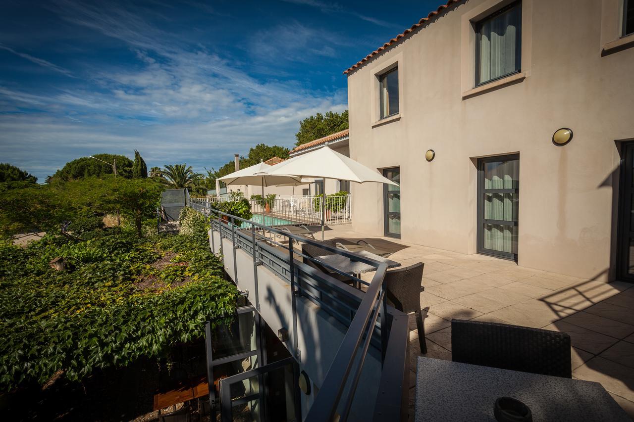 Les Jardins Du Canal Piscine Chauffee Aigues-Mortes Esterno foto